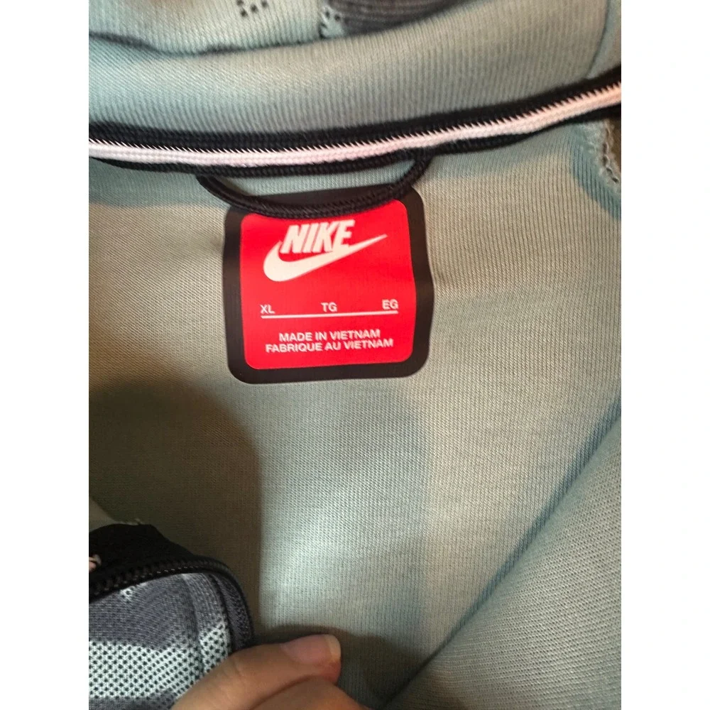 Nike Boys Tech Fleece Full Zip Hoodie Digital Camo Grey Mint HQ8891-017 XL